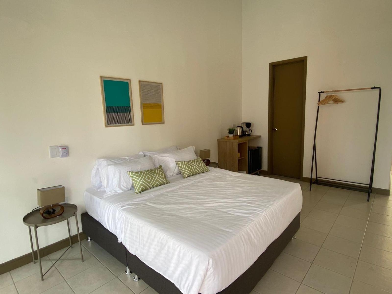 Alamos Apartment *